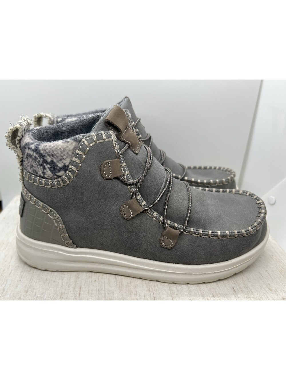 Hey Dude Boots Eloise leather granite grey wool women's size 6 new